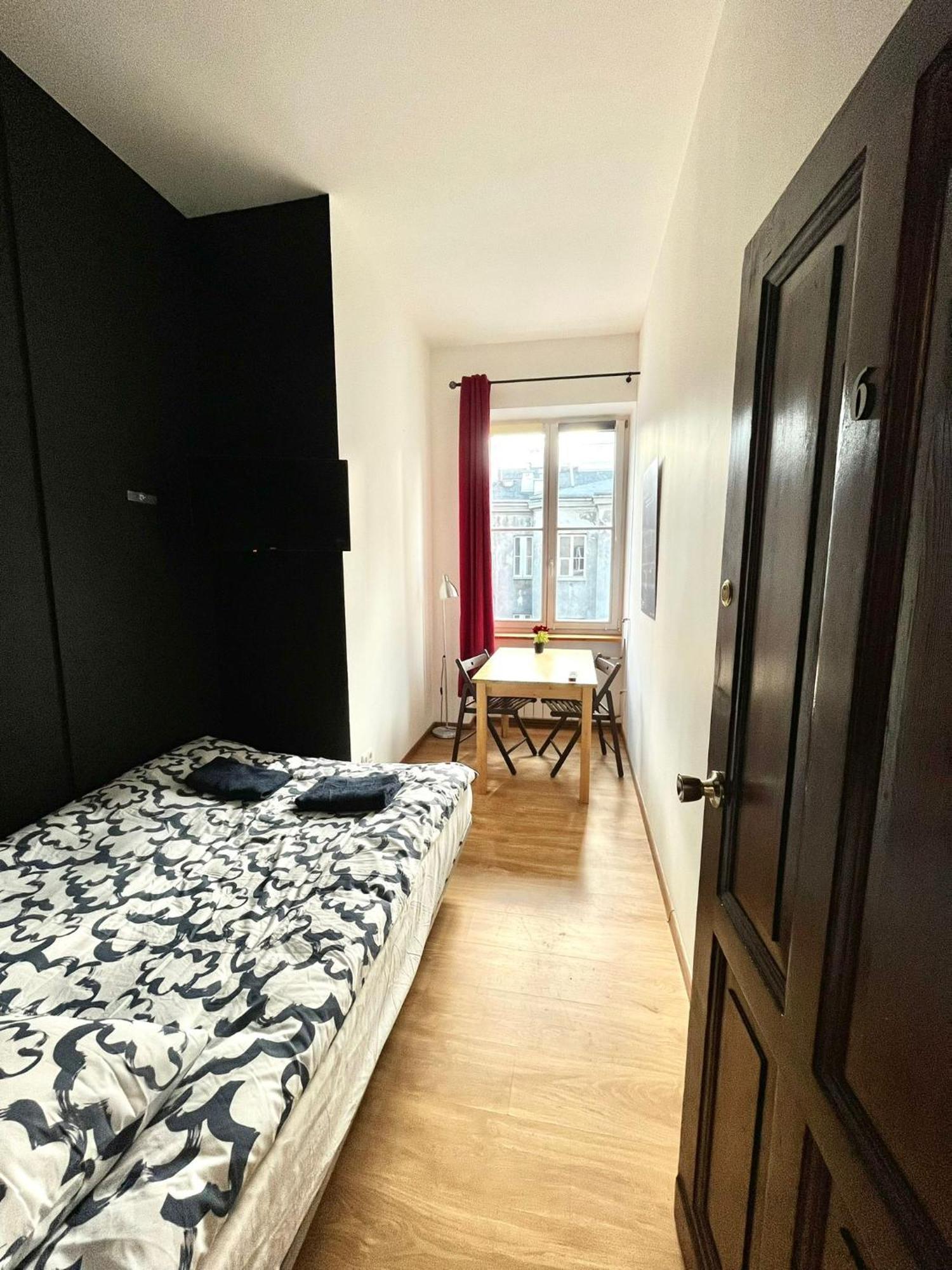 Bezagenta Rooms Centrum Varşova Oda fotoğraf