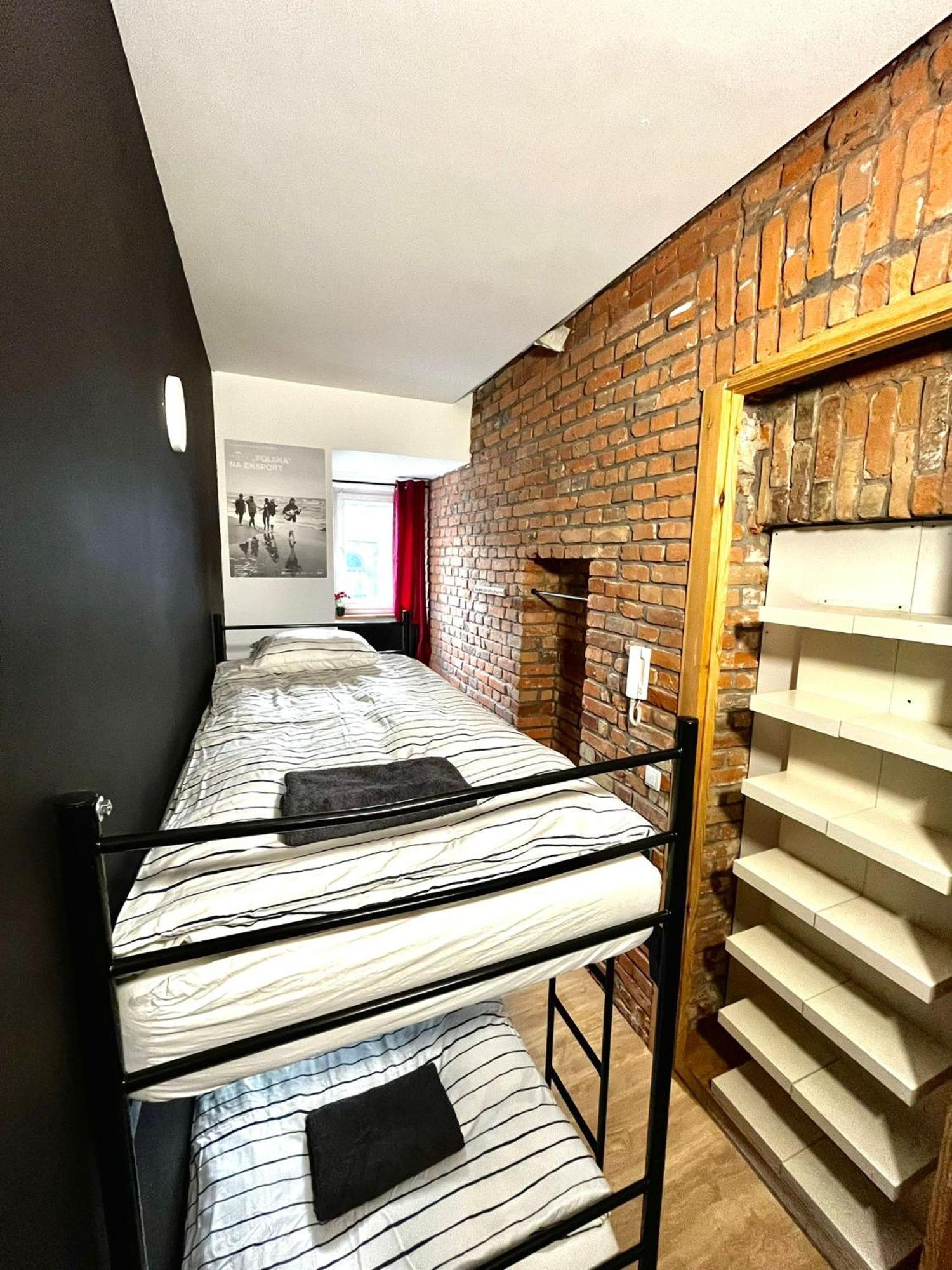 Bezagenta Rooms Centrum Varşova Oda fotoğraf