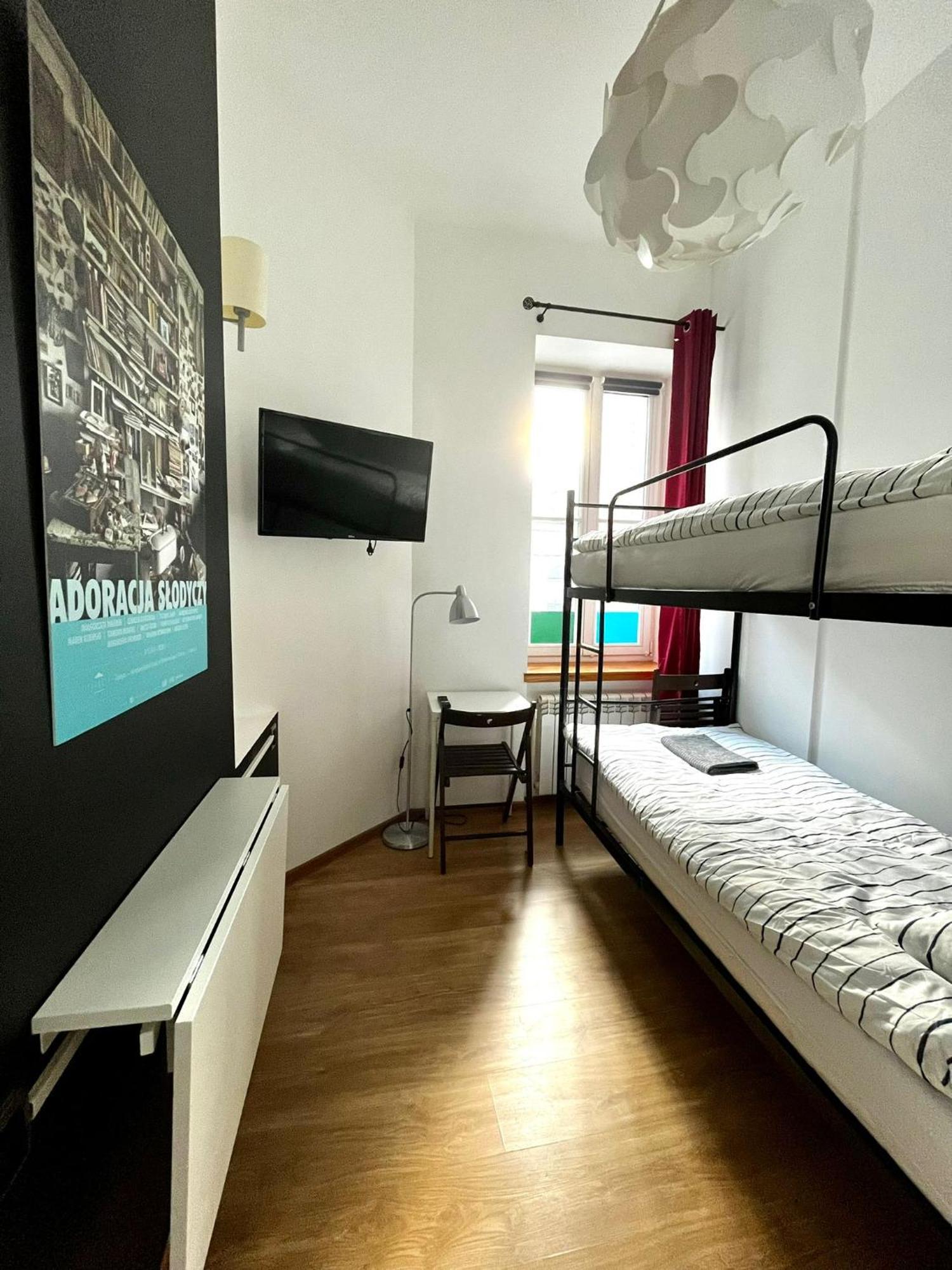 Bezagenta Rooms Centrum Varşova Oda fotoğraf